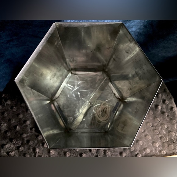 Vintage Old Stock | Large Hexagon Candle Mold - Picture 7 of 11